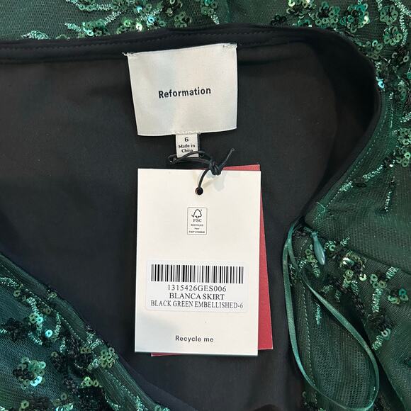 NWT Reformation Blanca Skirt Black Green Embellished Sequin Knee Length Size 6 - Picture 6 of 6